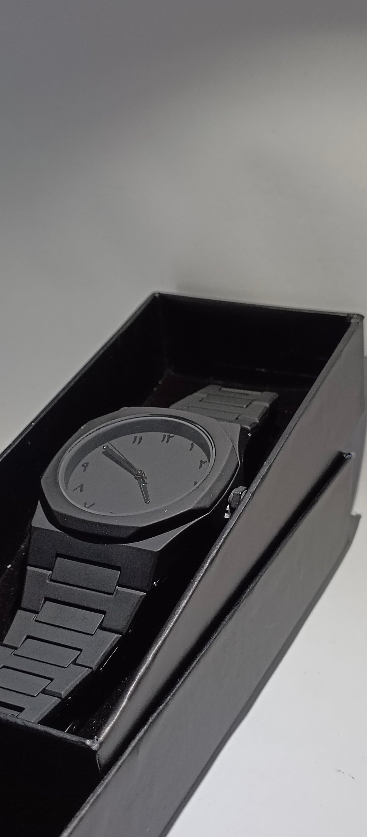 Black Arabic Aura Watch- Fiber Material New Trending Watch with Box